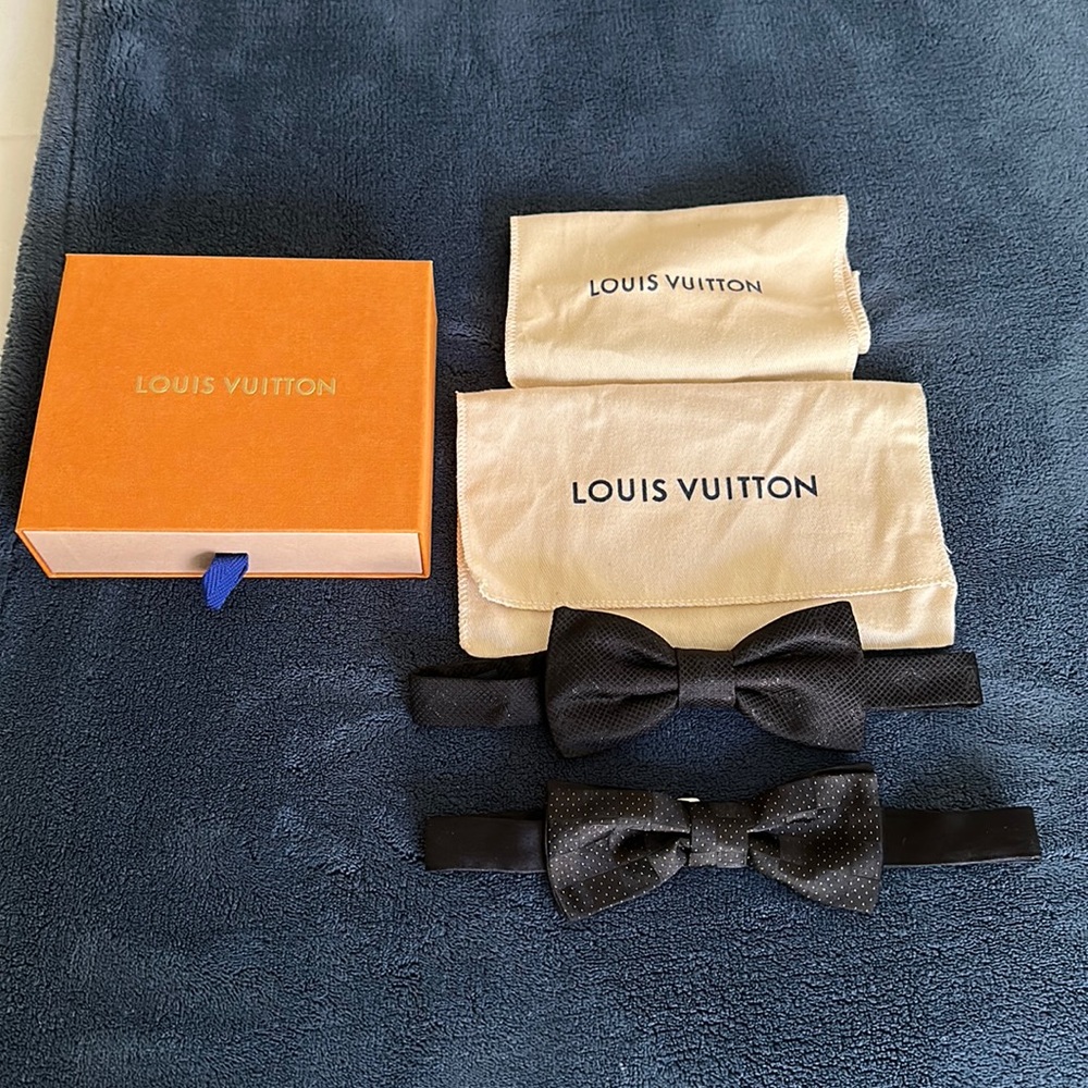 Louis Vuitton Men’s Bow Ties - 100% Silk